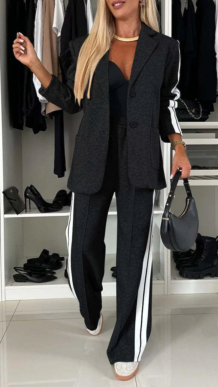 Women's Office Blazer Set, Autumn and Winter fashion, long sleeves suit, pimp stitching, pants with pockets, 2-piece set.
Women's office blazer set, long sleeves suit, autumn fashion, winter fashion, pimp stitching, pants with pockets, 2-piece set, ftf fashion, mode ftf, FTF Market UK. Women's office blazer set UK – tailored blazer and trousers, professional, all sizes, fast UK delivery.