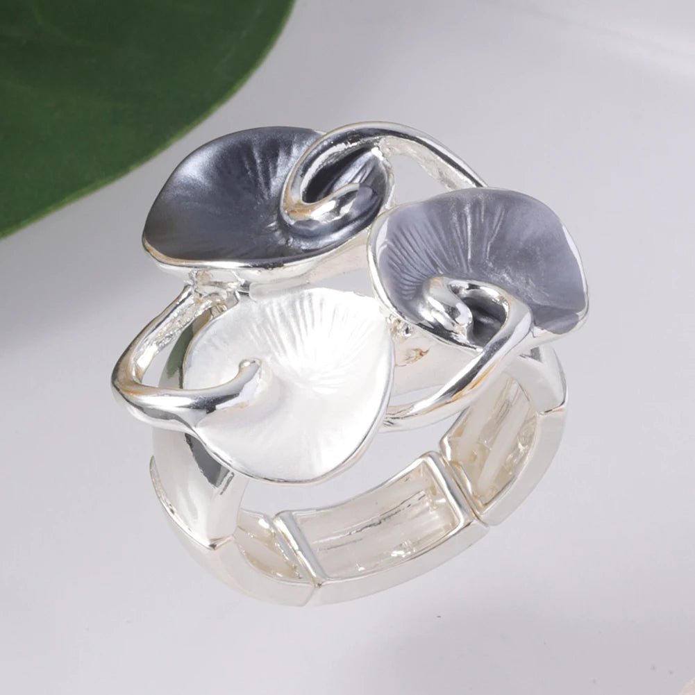 Elegant Sacred Geometry Silver Ring - Luxury Fashion Jewelry