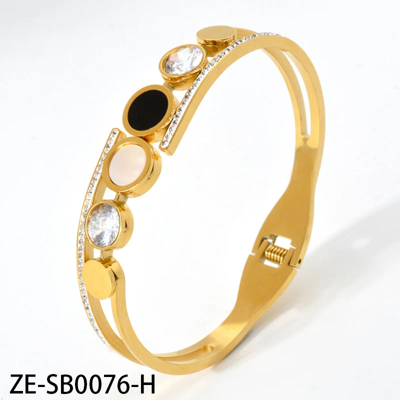 Diana Baby Black Roman Numerals Zircon Gold Plated Stainless Steel Bracelet - Elegant Wear Jewelry for Women at Ftfmket.com in the UK