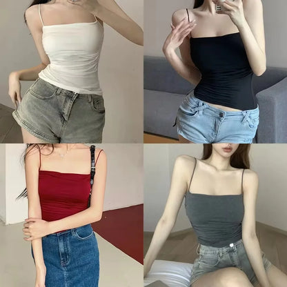 Four images of a person wearing different colored tops with denim shorts. Corset taille cintrée élégant, sans manches avec pliage, coussinet poitrine, bretelles fines, top court solide, mode UK FTF Market.
