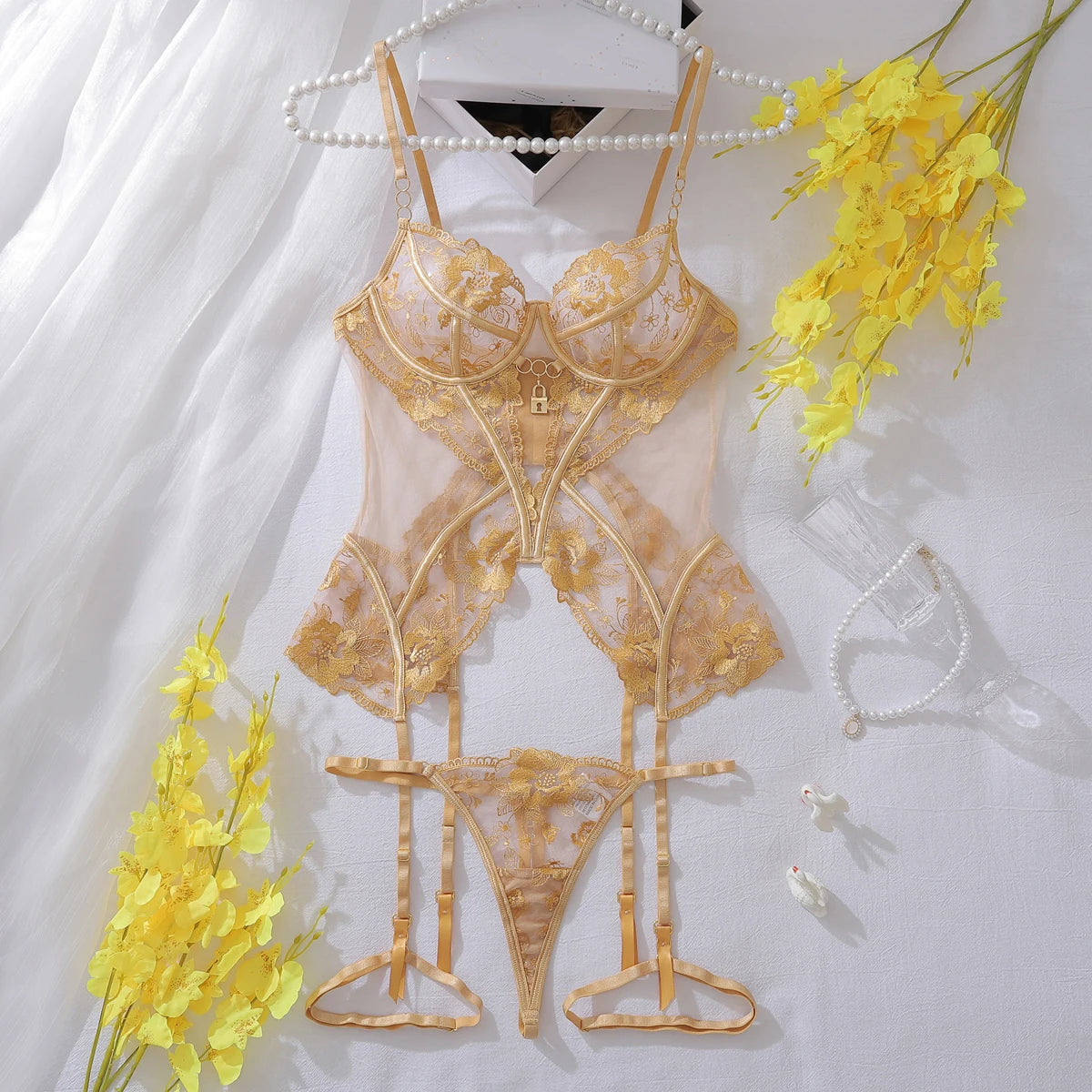 Gold laceEmbroidered gold lace lingerie set — underwire bra and brief, floral lace de