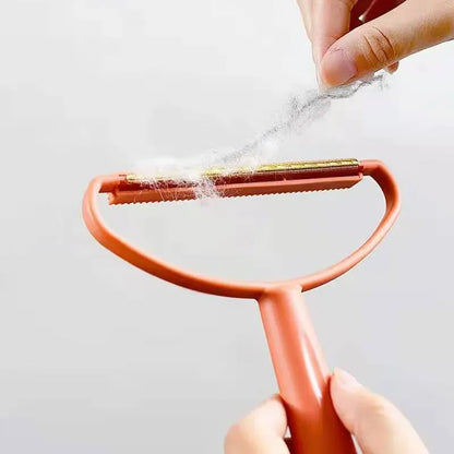 Double-sided lint remover brush for clothes and pet hair