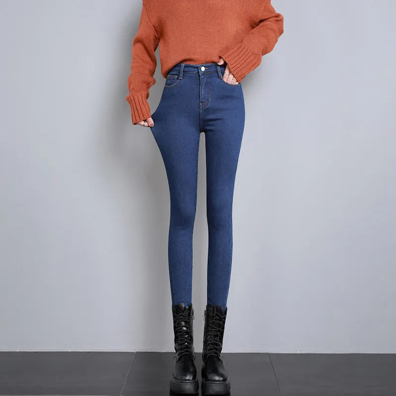 Women's Fleece-Lined Skinny Jeans - Ideal for Winter Activities