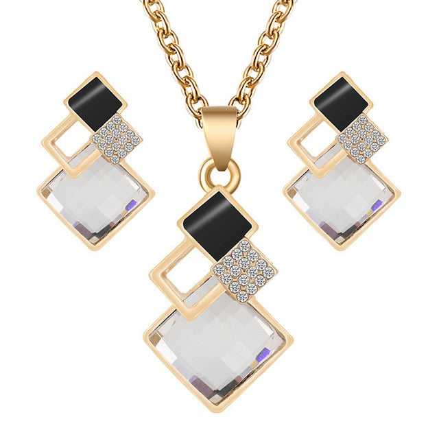 Elegant Crystal Pendant Necklace and Earrings Set - FTF Market Luxury Jewelry