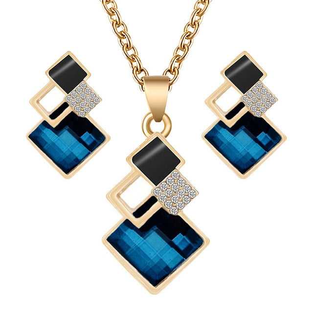 Elegant Crystal Pendant Necklace and Earrings Set - FTF Market Luxury Jewelry